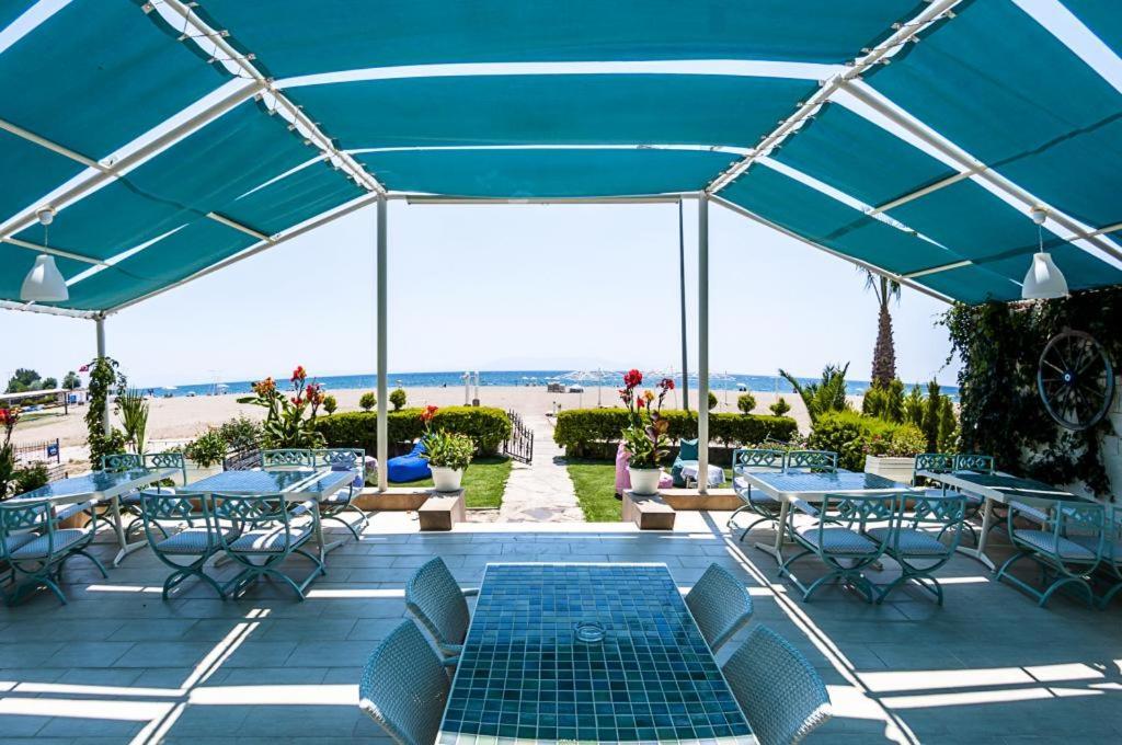 Colophon Beach Otel Gumuldur Esterno foto