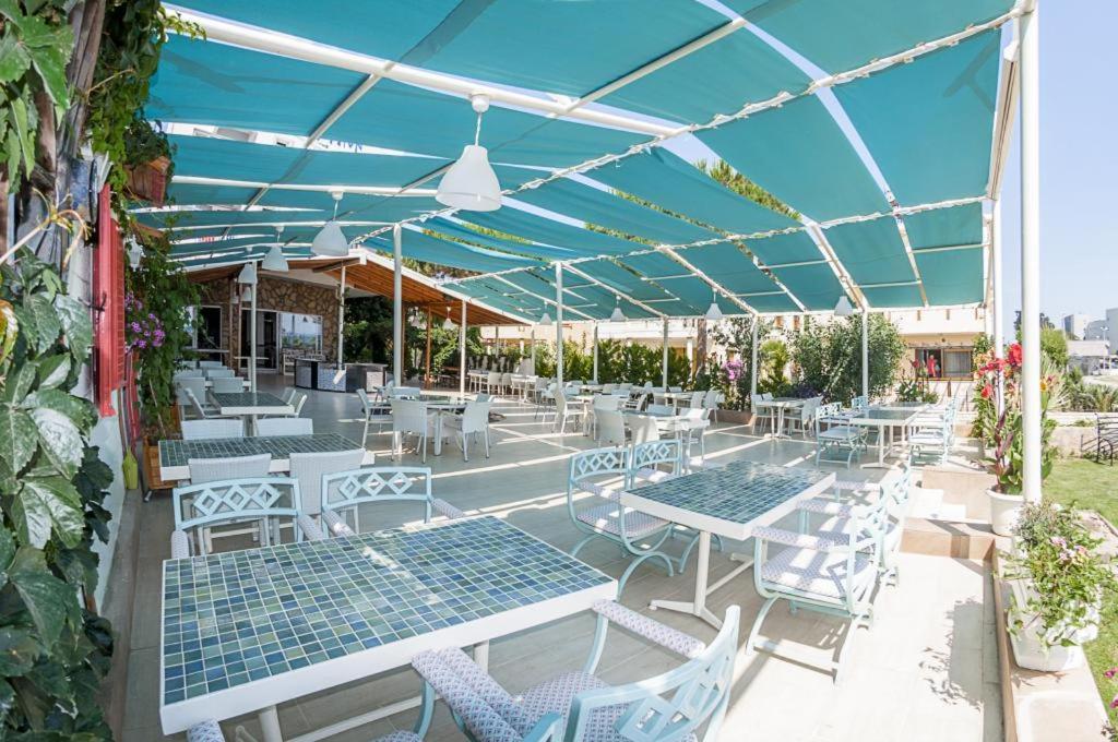 Colophon Beach Otel Gumuldur Esterno foto