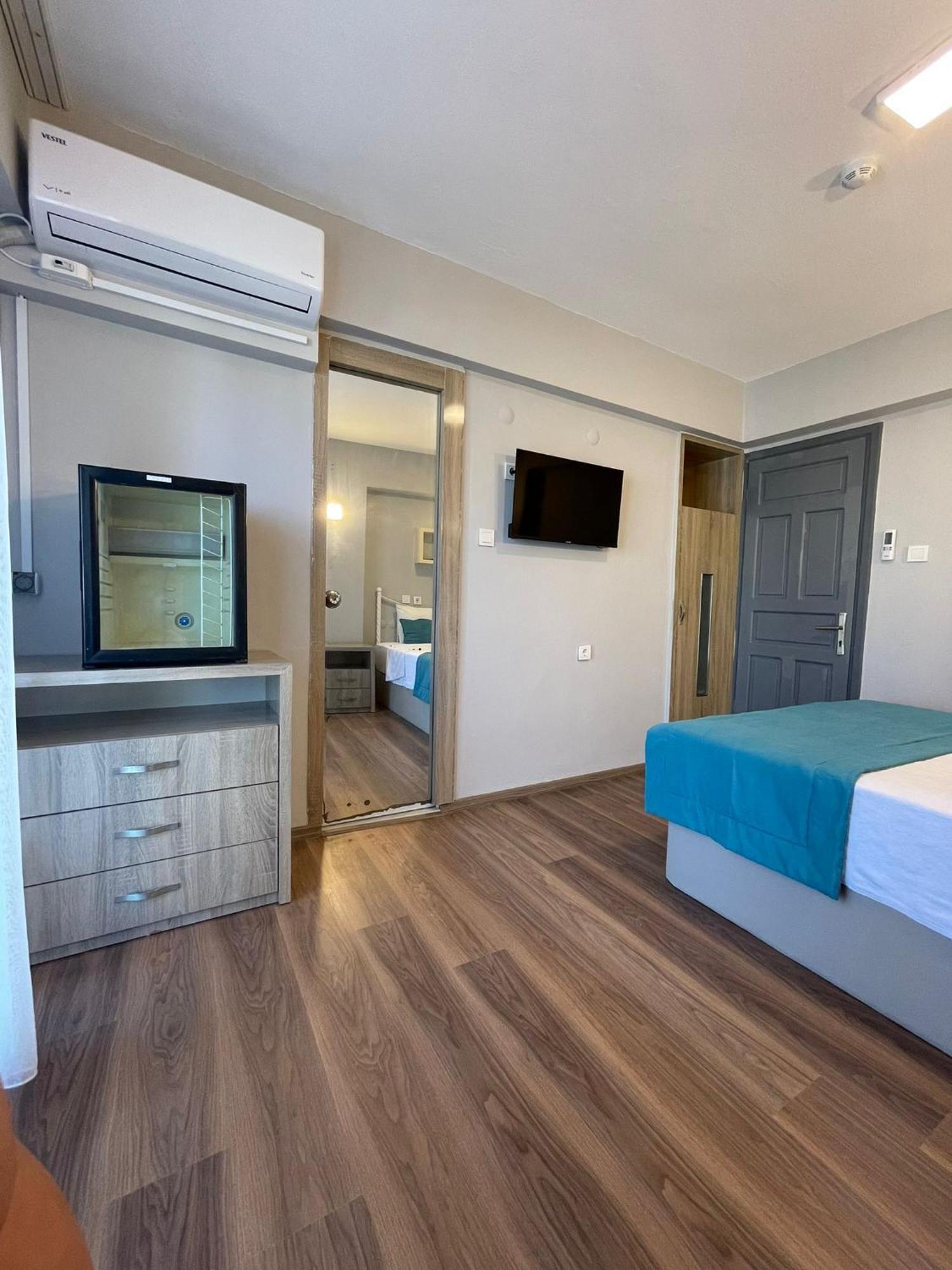Colophon Beach Otel Gumuldur Esterno foto
